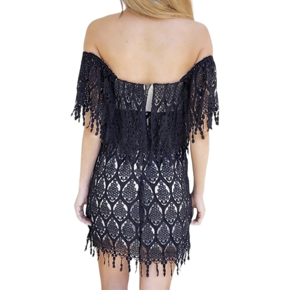 Revolve Stone Cold Fox Iowa Dress In Black Size XS Small Party Lace Overlay - Picture 3 of 10